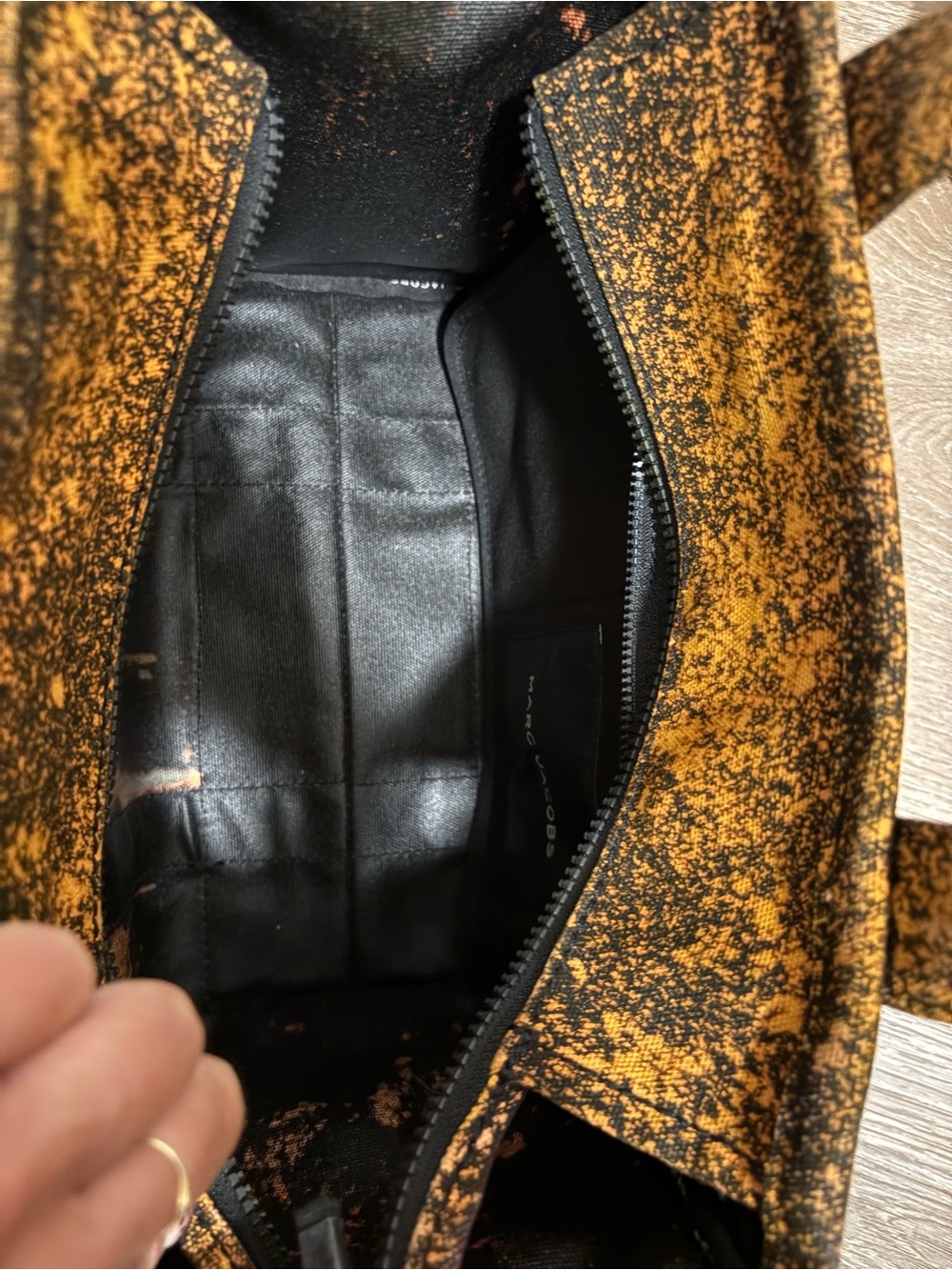 Medium Marc Jacobs Customized The Tote Bag with Ocean Sunset 🌅 - Picture 8 of 10
